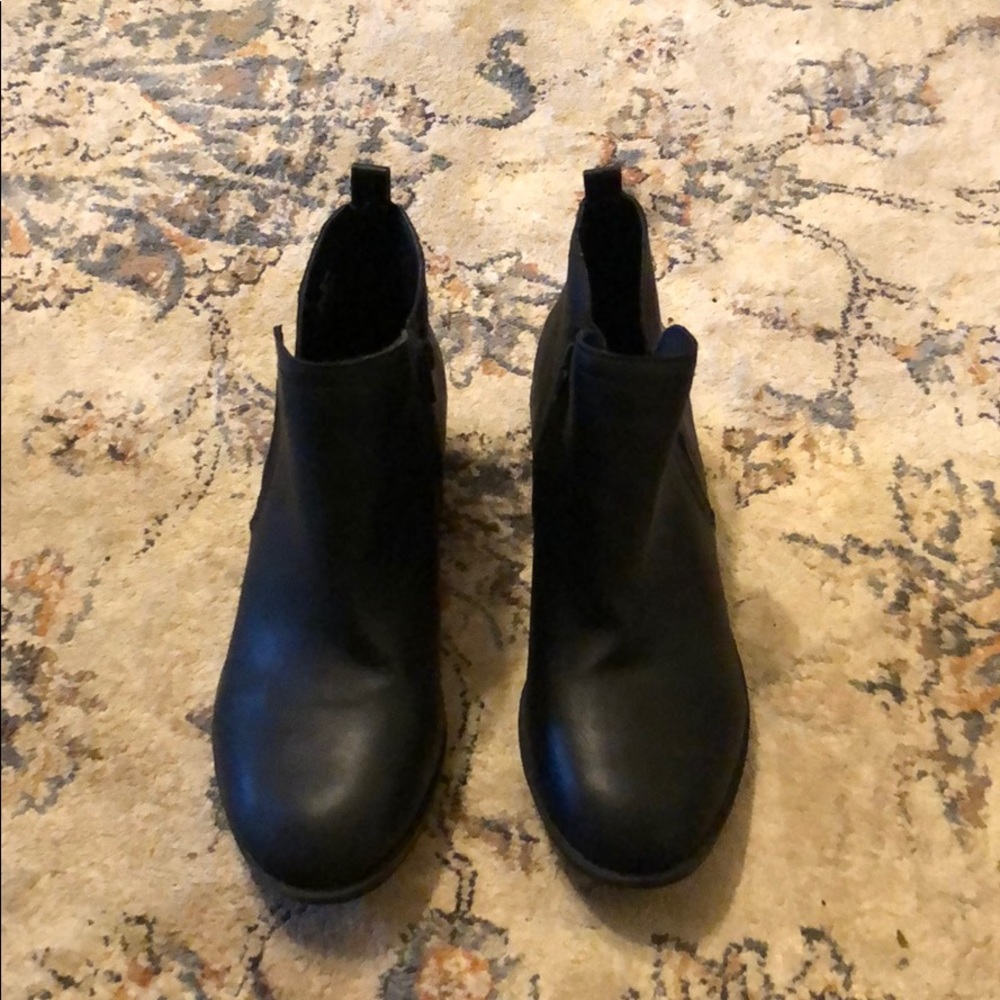Black ankle booties